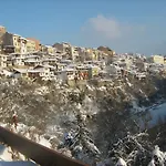 Guestrooms Ross * Велико Търново